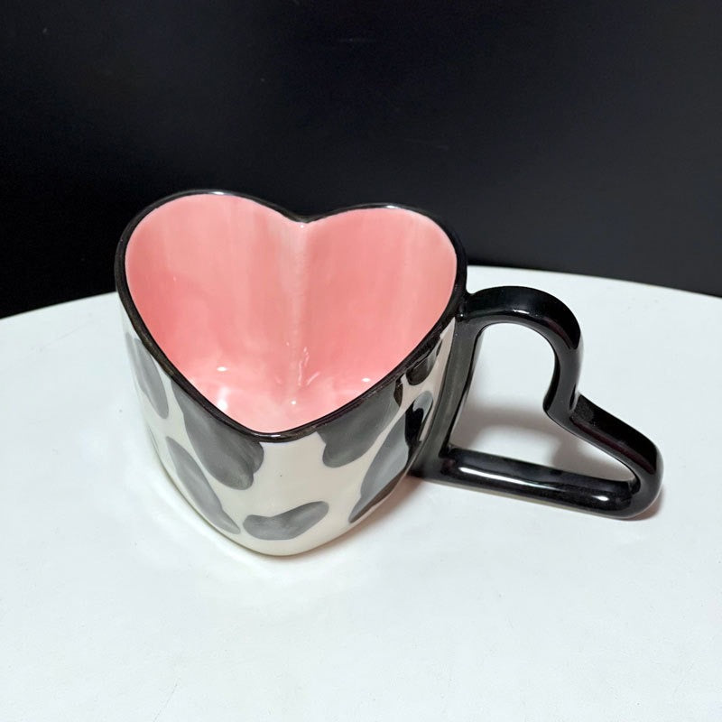 Creative Love Handle Hand-Painted Stripe Love Cow Pattern Ceramic Coffee Cup Hand Held Love Mug