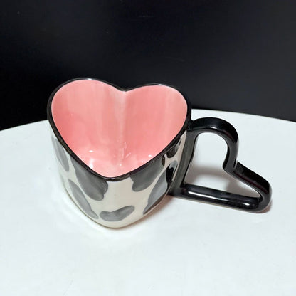 Creative Love Handle Hand-Painted Stripe Love Cow Pattern Ceramic Coffee Cup Hand Held Love Mug